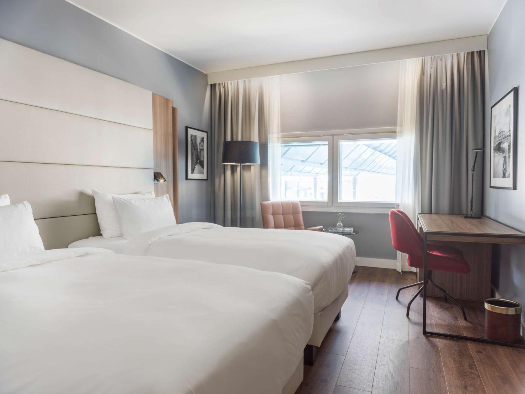 Superior Zimmer mit Blick auf den Terminal